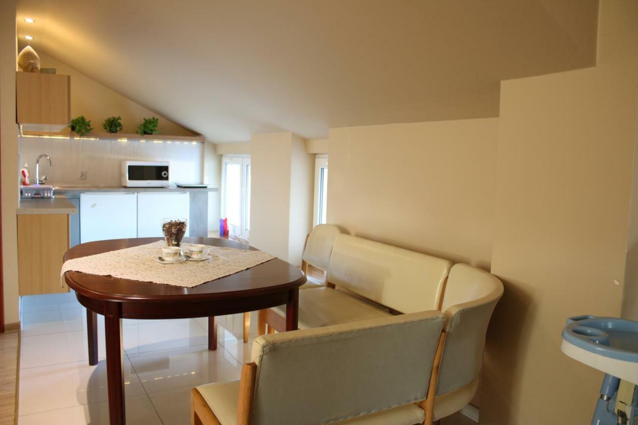 Sloneczny Dom Pokoje I Apartament Na Wynajem Leba Exterior foto